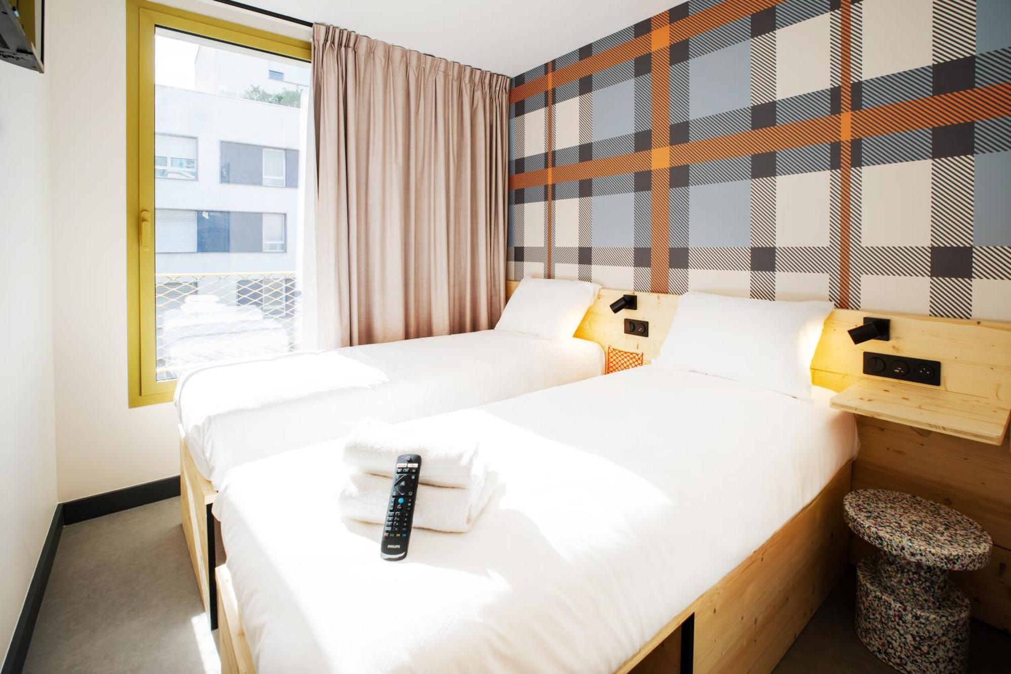 Easyhotel Marseille Euromed Εξωτερικό φωτογραφία